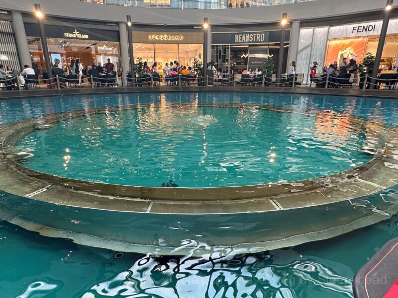 レインオクルスの中心