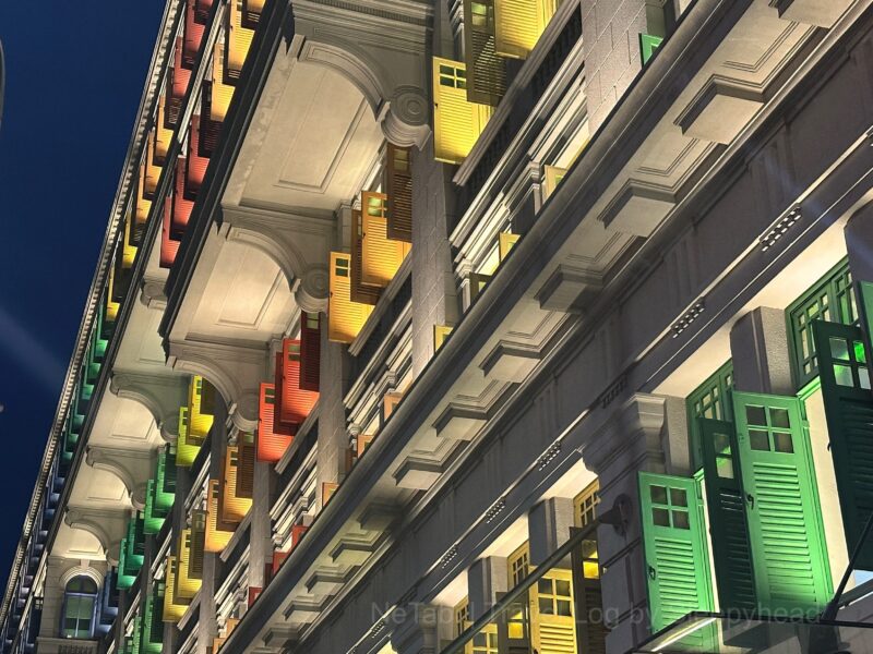 夜のold hill street police station