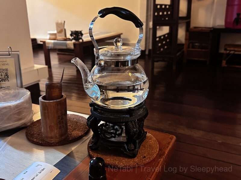 ガラスのポット